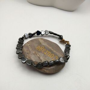 Hematite valentine hearts bracelet healing love